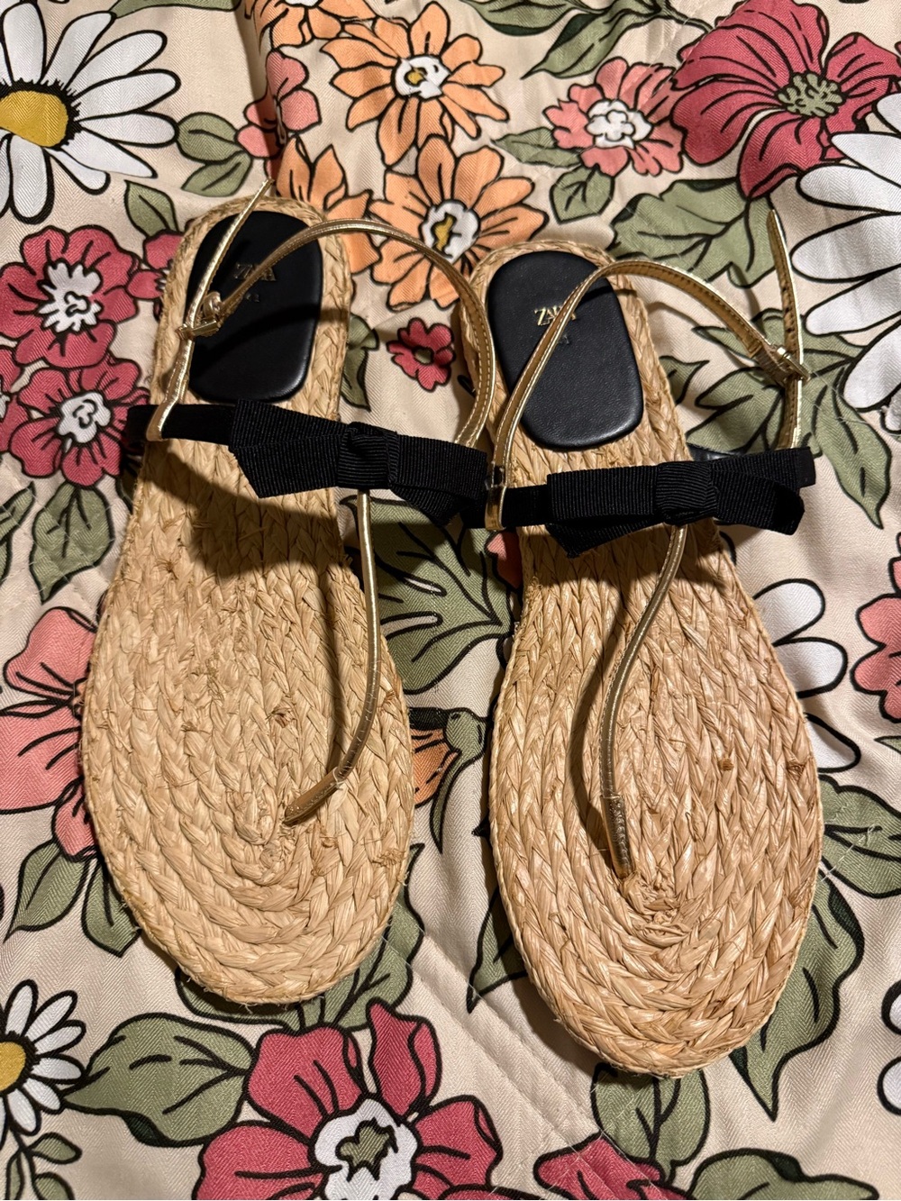 Zara Black Bow Straw Flat Sandals with Gold Straps